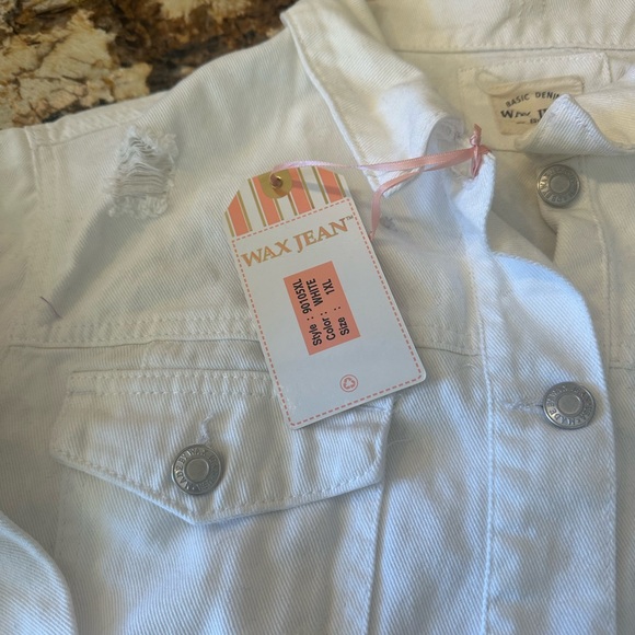 New w tags white denim jacket size 1X - Picture 5 of 8